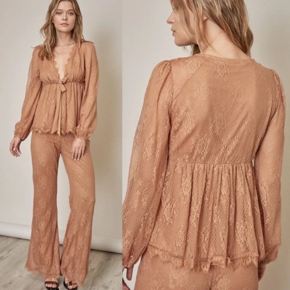 Carmel Floral Lace V Neck Babydoll Top + High Waist Flare Pants Matching Set - Picture 4 of 10
